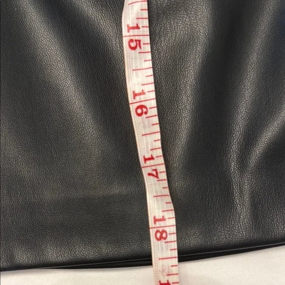 Zara High Waist Black vegan leather Shorts - Picture 11 of 11